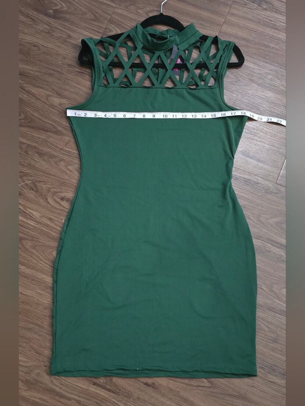 Green Sleeveless Cutout Neck Bodycon Dress L